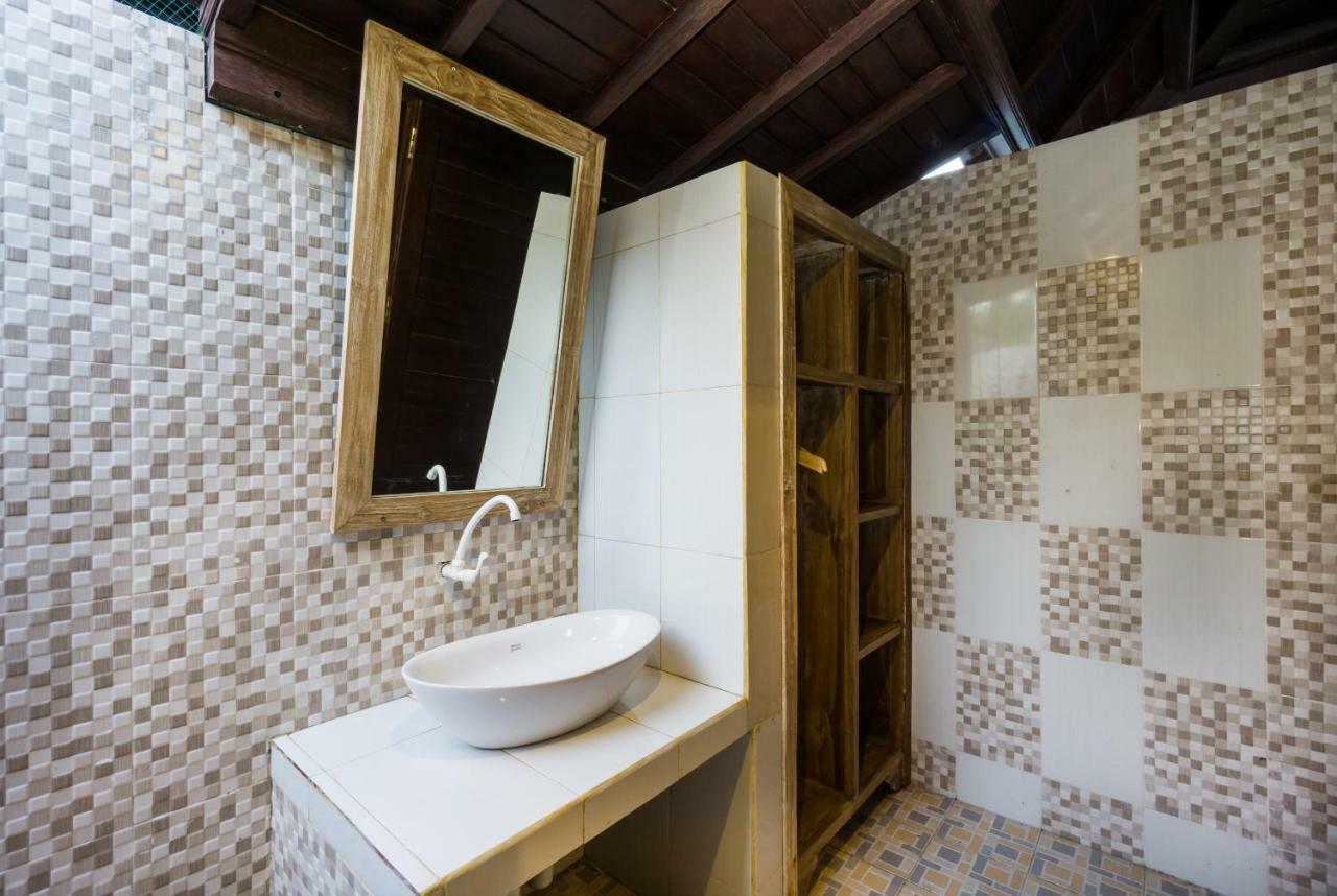 Agung Lembongan Bungalow レンボンガン島 エクステリア 写真
